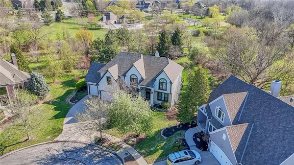 $875,000 | 14413 Perry Street, Overland Park, KS 66221