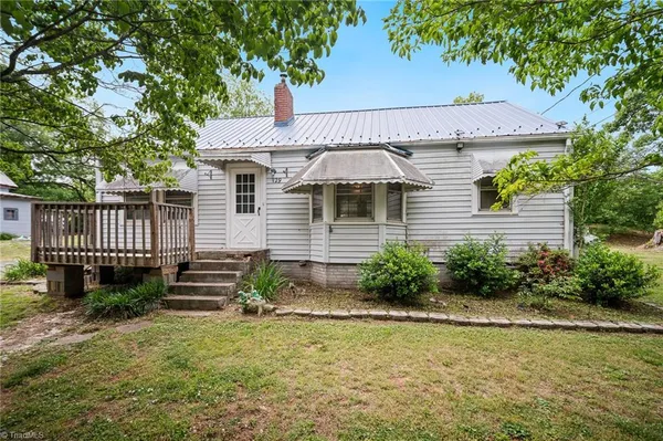 $170,000 | 129 West Finch Avenue, Denton, NC 27239