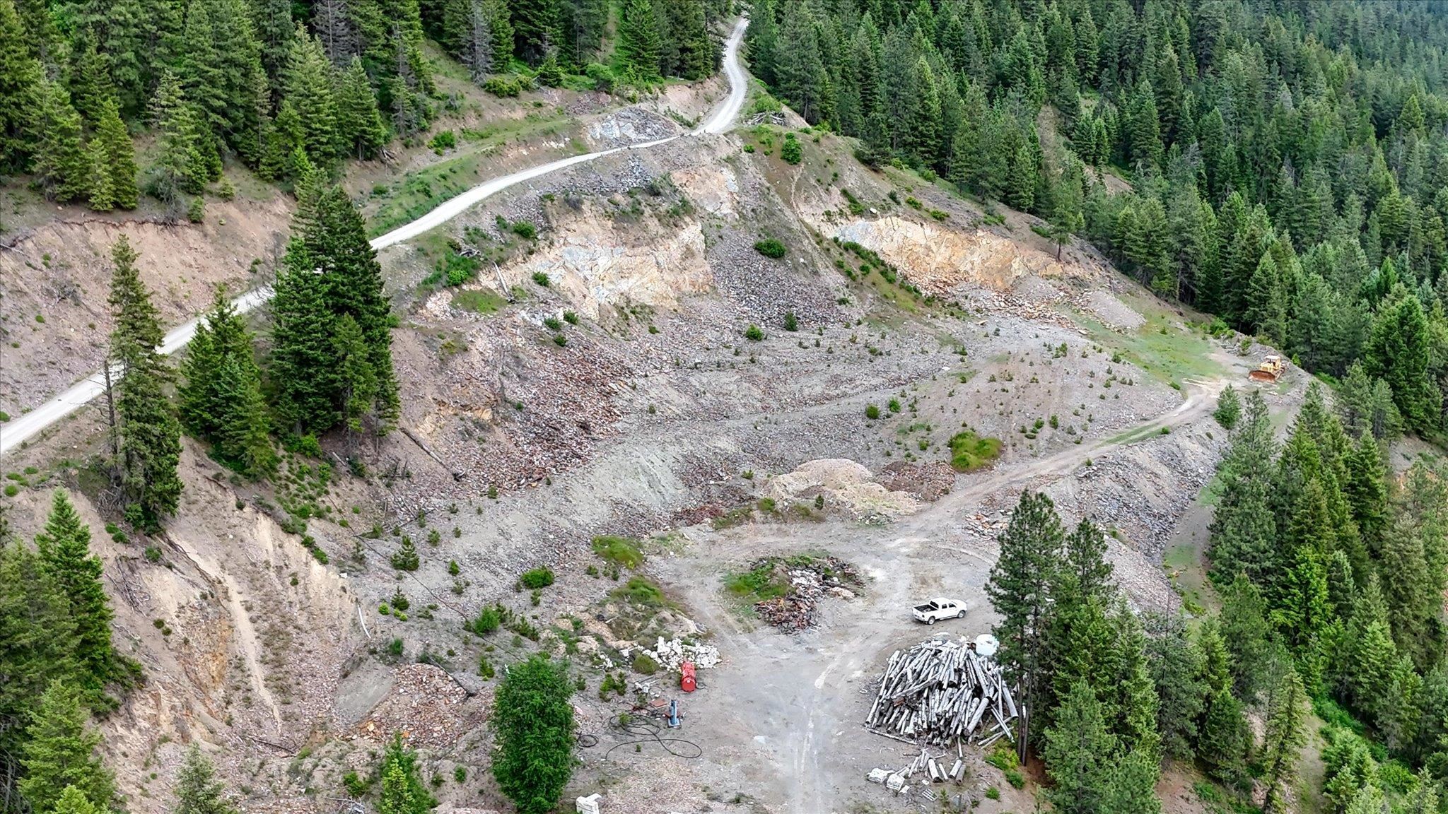 6071 Bead Lake Road Newport, WA 99156 - Photo 12 of 31 Gallery Image 12