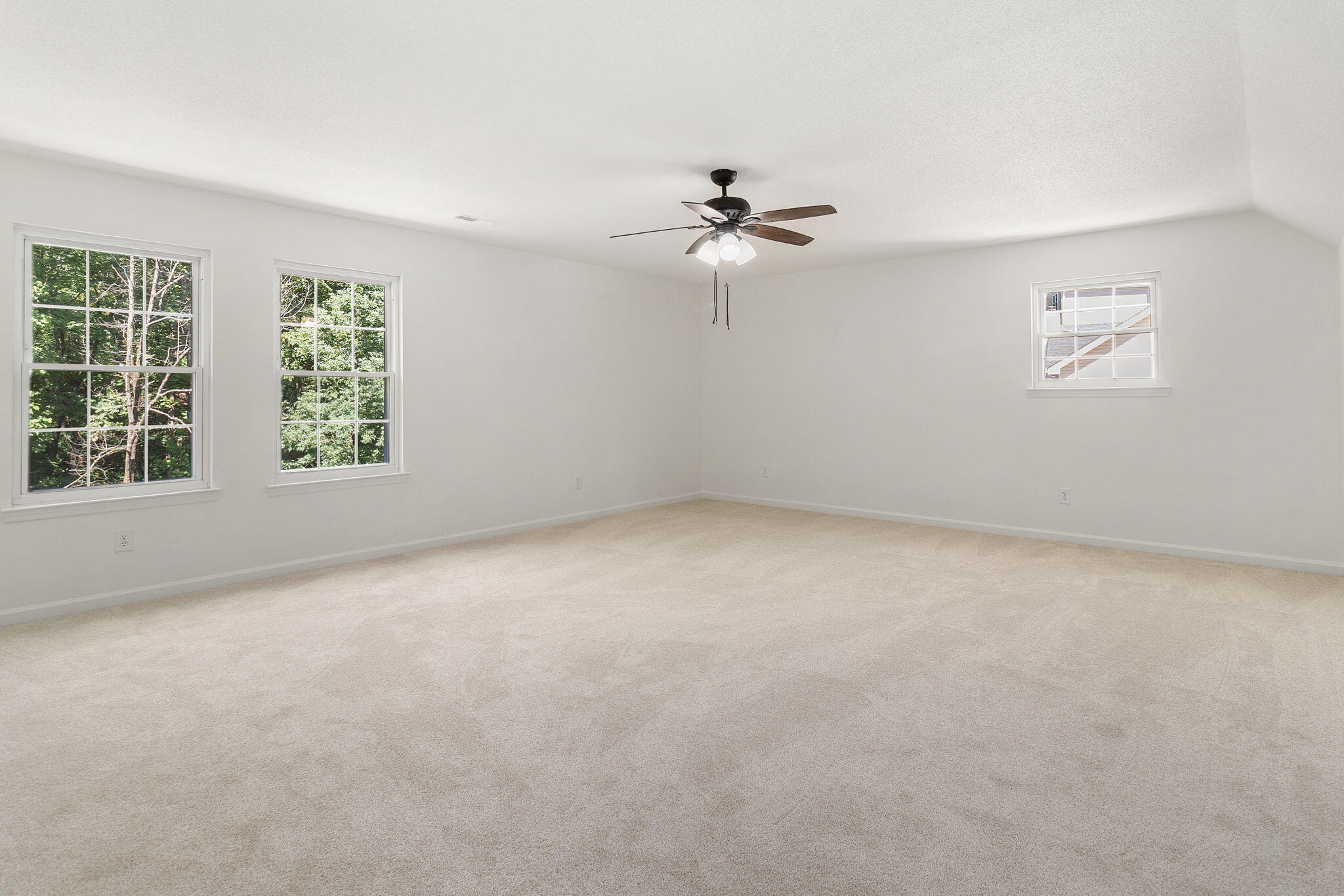 1808 Hidden Harbor Road Hixson, TN 37343 - Photo 43 of 73 upstairs bedroom 2