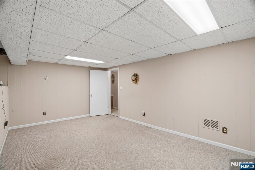 262 Timber Drive Berkeley Heights, NJ 07922 - Photo 35 of 45