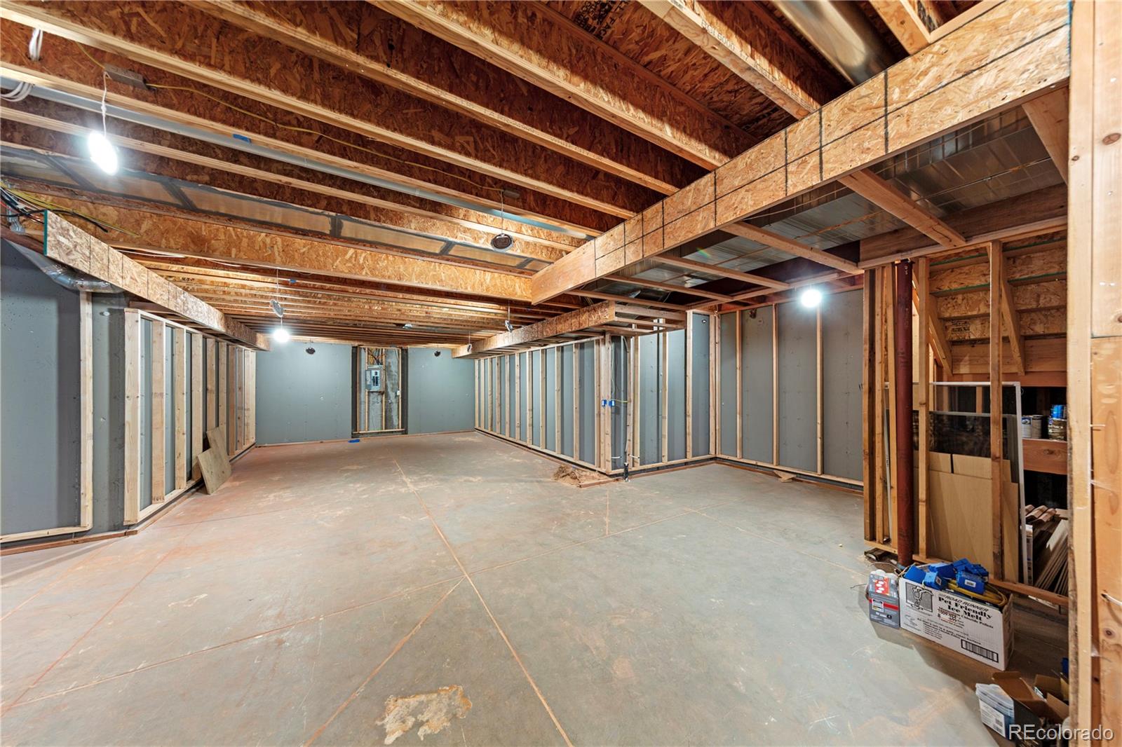 590 Cumberland Road Larkspur, CO 80118 - Photo 39 of 47 a view of an empty room