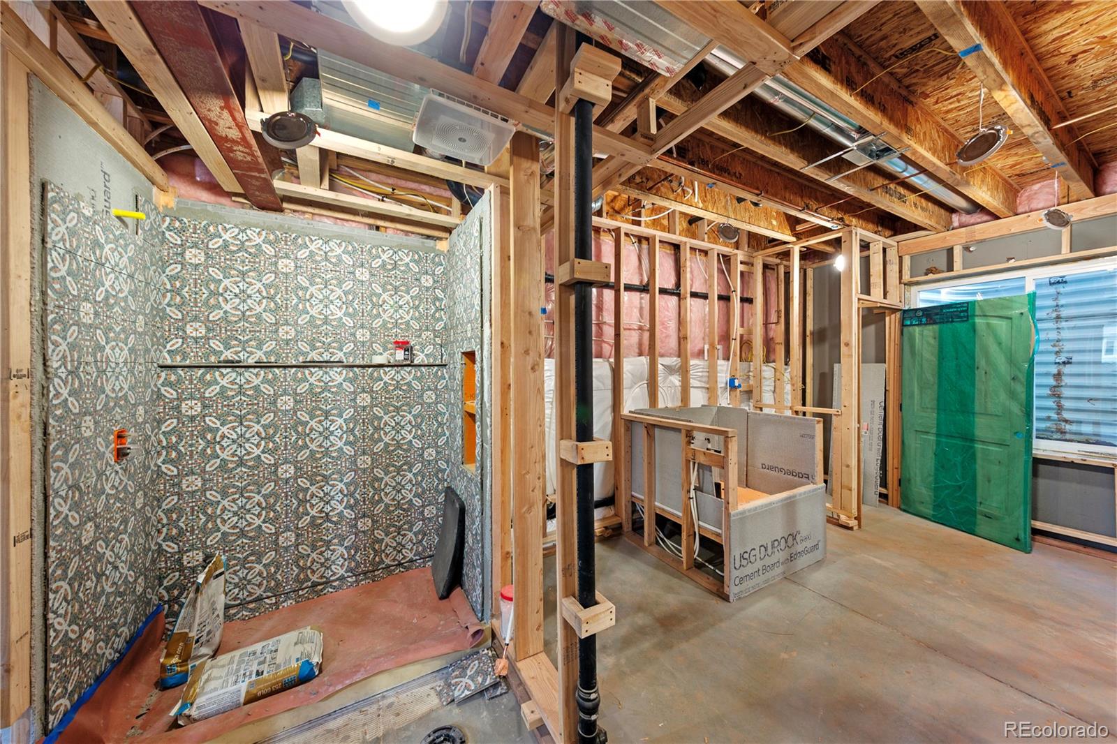 590 Cumberland Road Larkspur, CO 80118 - Photo 40 of 47 a view of an outdoor space