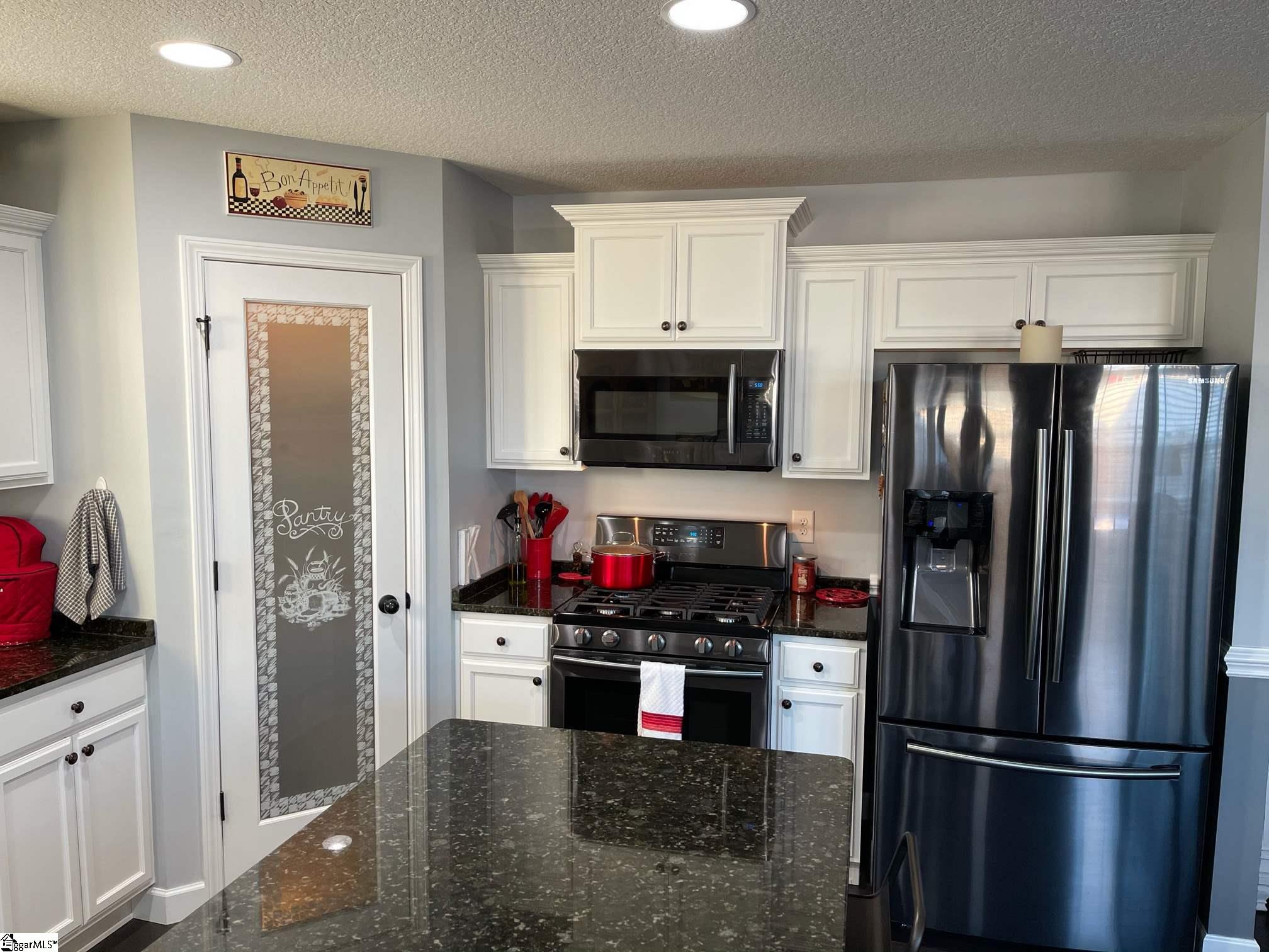 447 Roys Place Wellford, SC 29385 - Photo 7 of 24