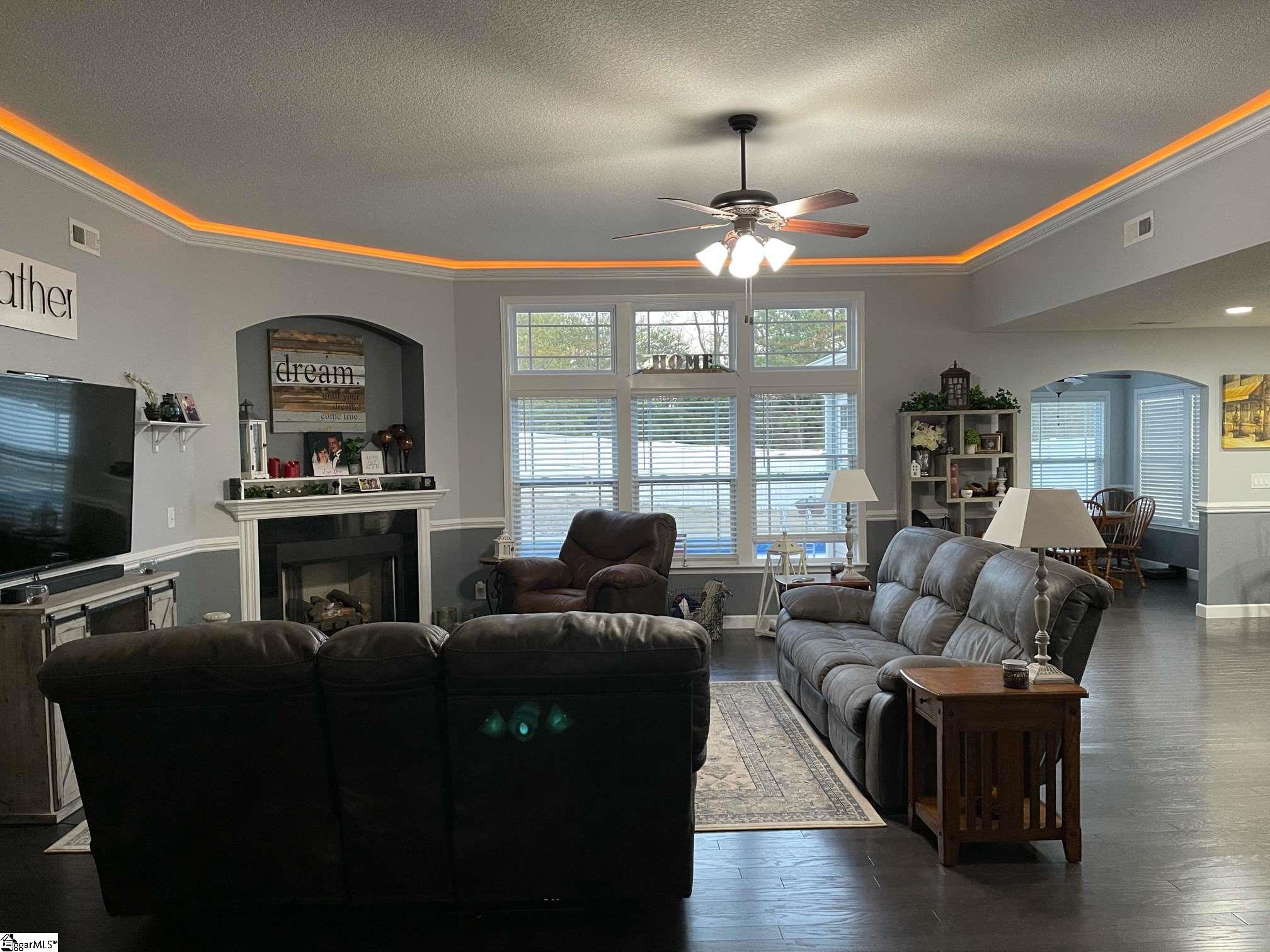 447 Roys Place Wellford, SC 29385 - Photo 9 of 24