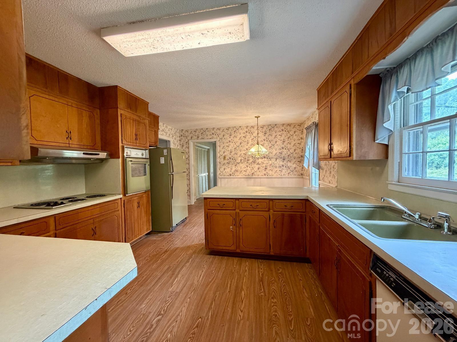 3720 South Providence Street Waxhaw, NC 28173 - Photo 6 of 22