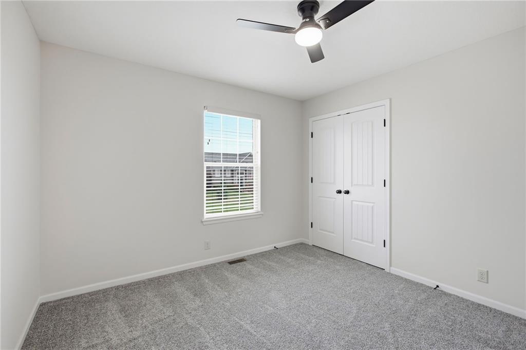 301 Northeast 192nd Terrace Smithville, MO 64089 - Photo 16 of 37 Gallery Image 16