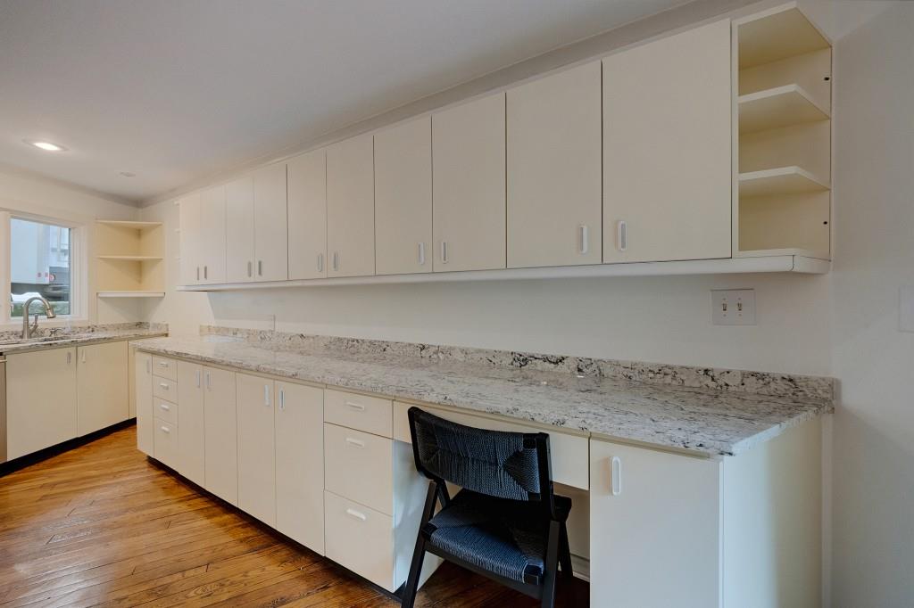 130 Huntcliff Point Northeast Sandy Springs, GA 30350 - Photo 15 of 61