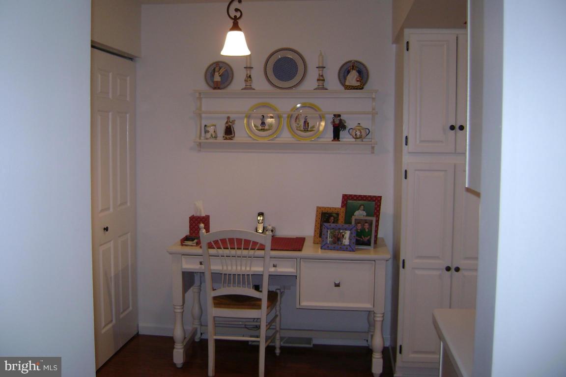 136 Pepperton Court Lititz, PA 17543 - Photo 11 of 39 Gallery Image 11