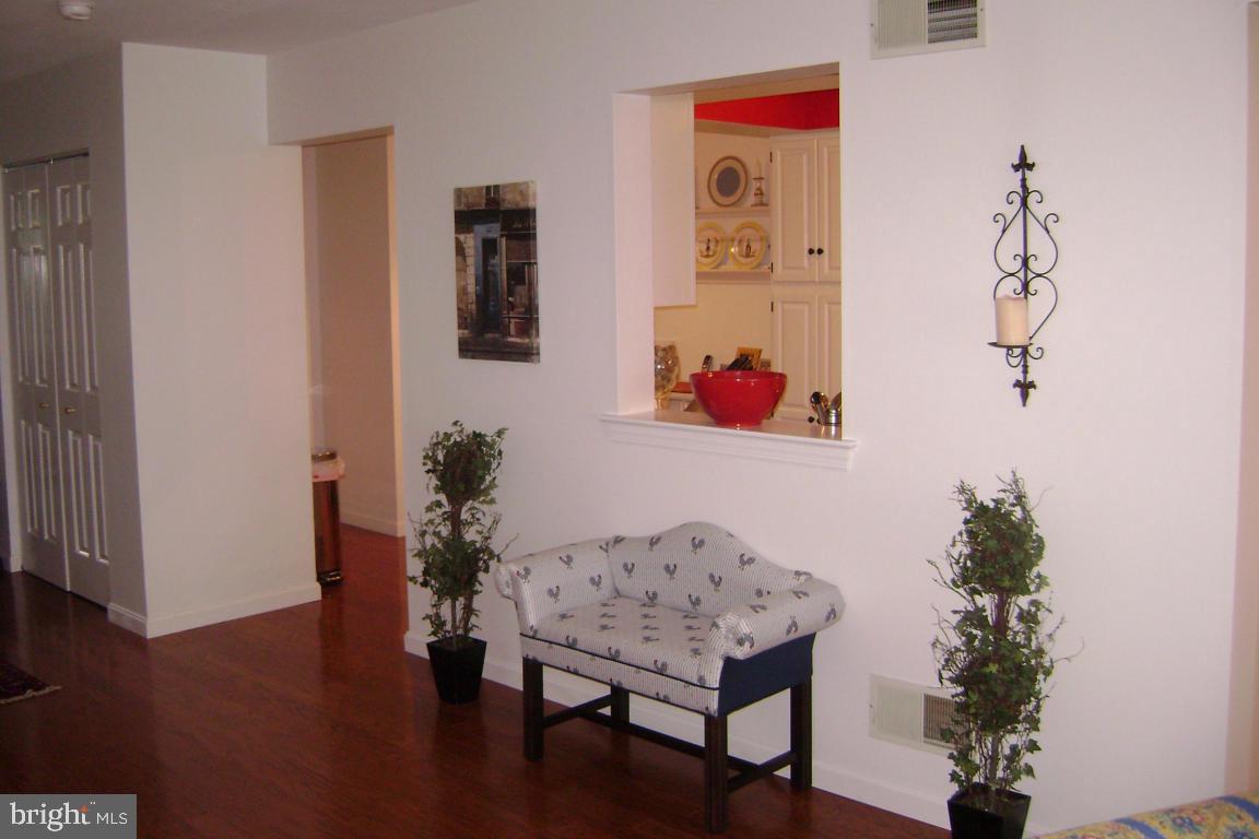 136 Pepperton Court Lititz, PA 17543 - Photo 12 of 39 Gallery Image 12
