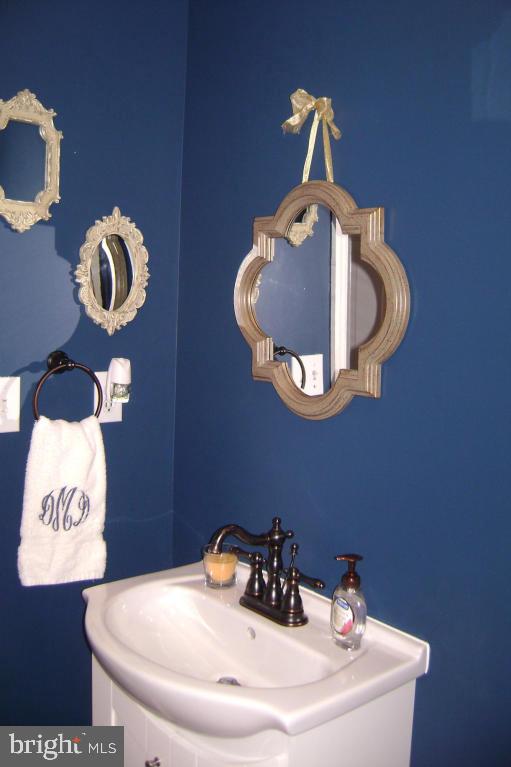 136 Pepperton Court Lititz, PA 17543 - Photo 17 of 39 Gallery Image 17