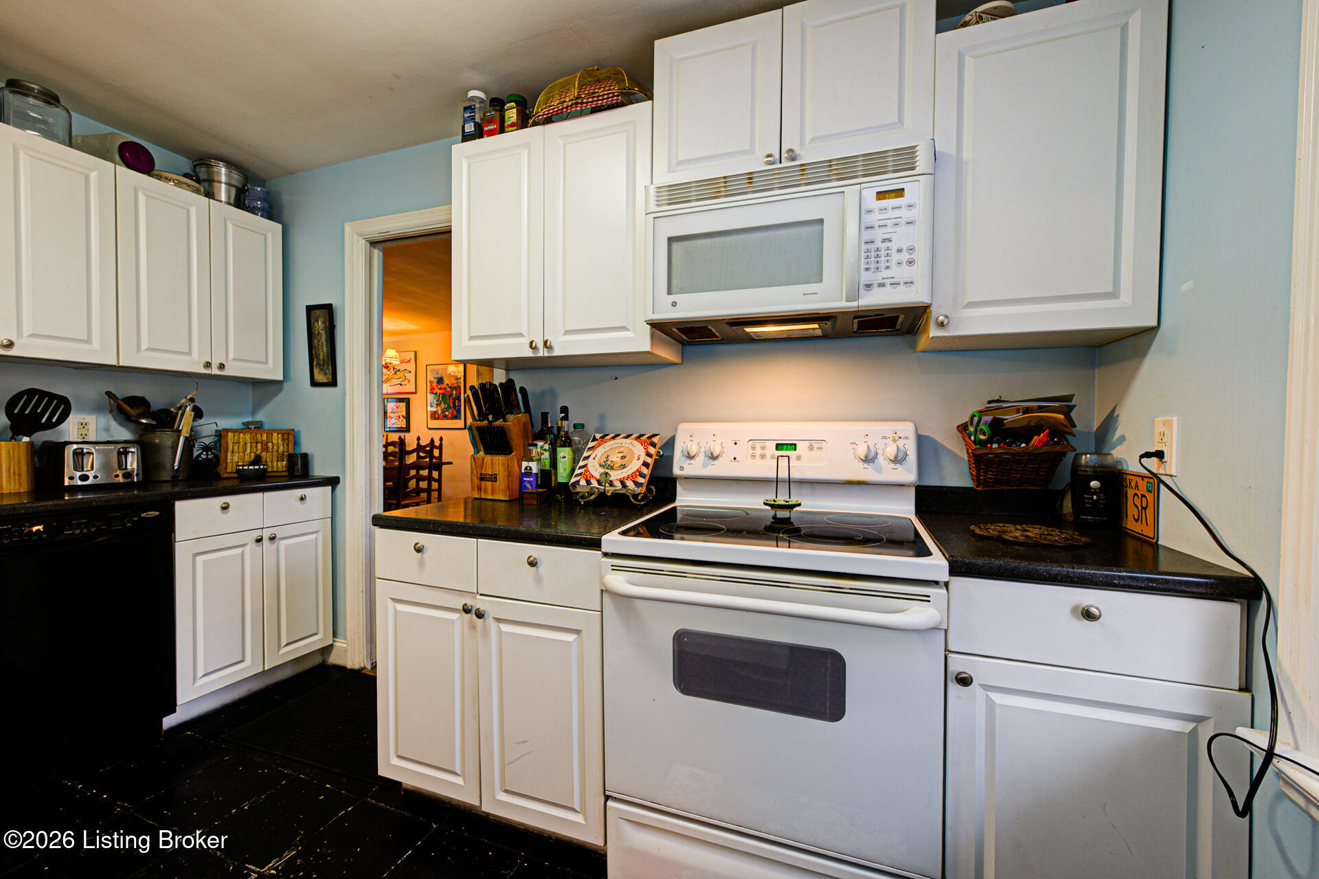 1855 Gresham Road Louisville, KY 40205 - Photo 13 of 44 GSP-1855 Gresham Rd-12