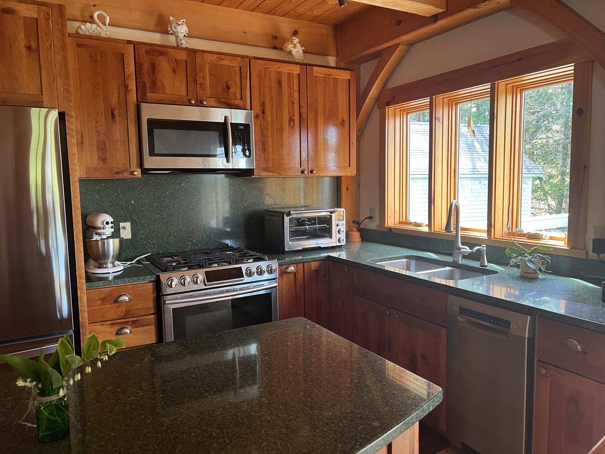 43 Rowdis Road Greensboro, VT 05841 - Photo 14 of 48