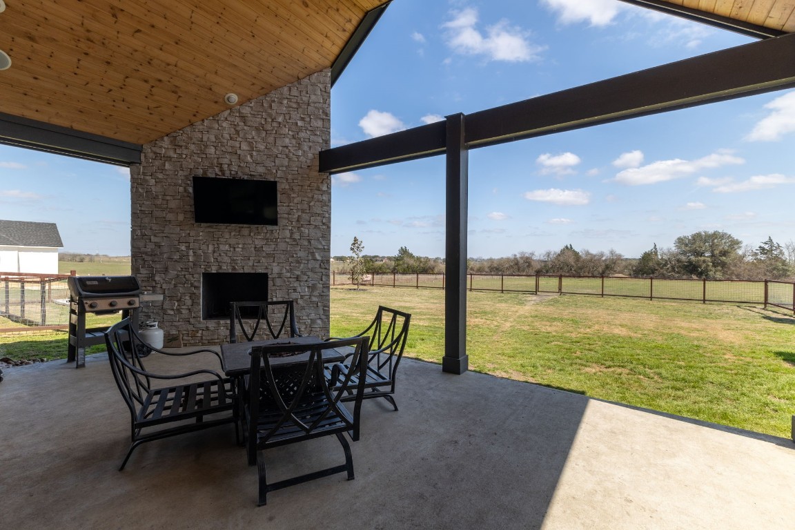 115 Country View Lane Schulenburg, TX 78956 - Photo 37 of 44 a view of an ocean from deck with patio