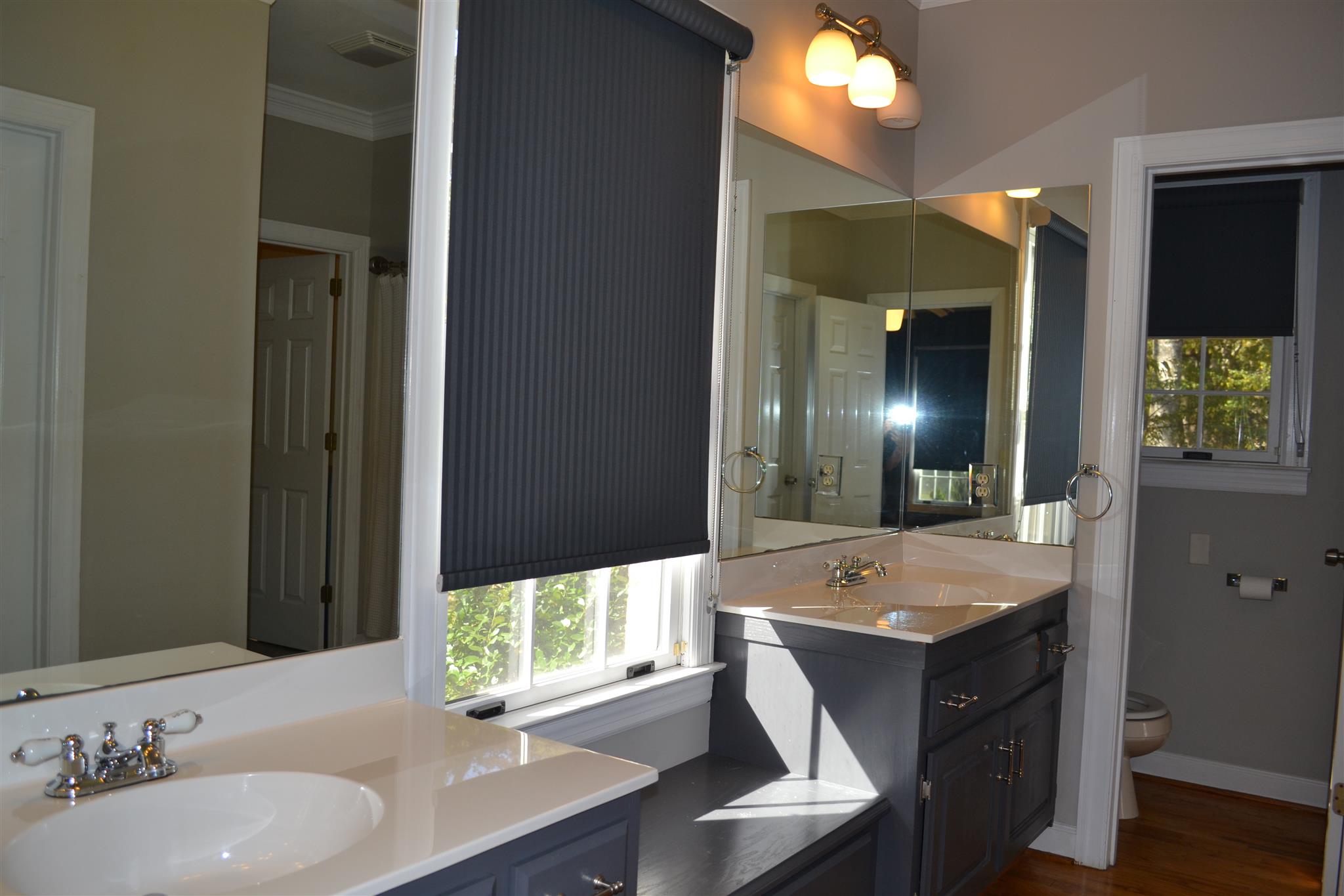 636 Cave Springs Road Lebanon, TN 37087 - Photo 11 of 18 a bathroom with a sink and a mirror