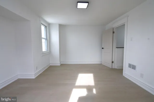 $289,000 | 247 Heather Road, Upper Darby, PA 19082