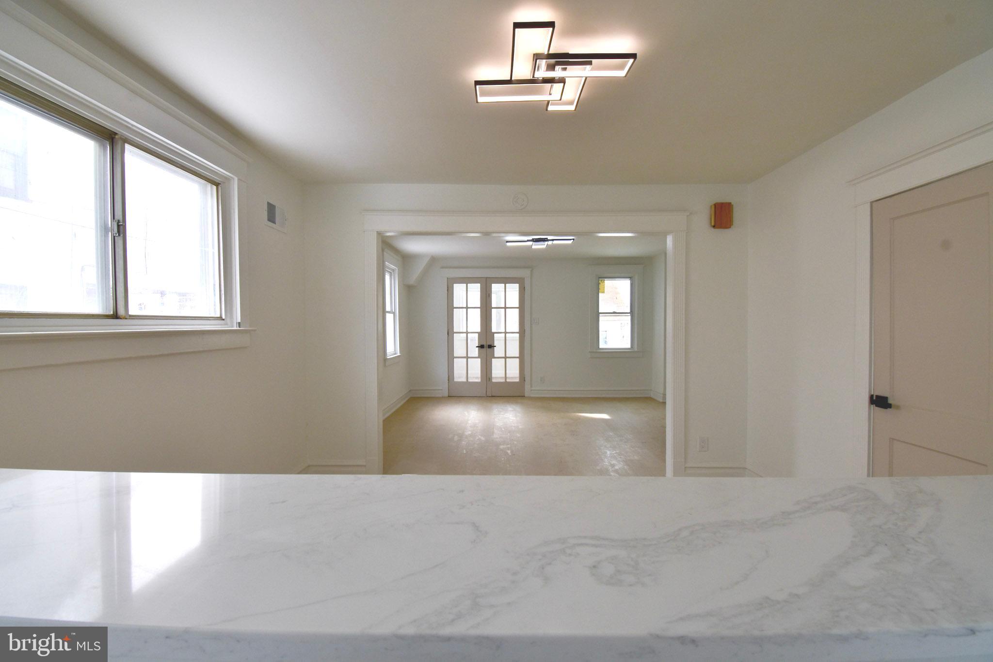 247 Heather Road Upper Darby, PA 19082 - Photo 7 of 24