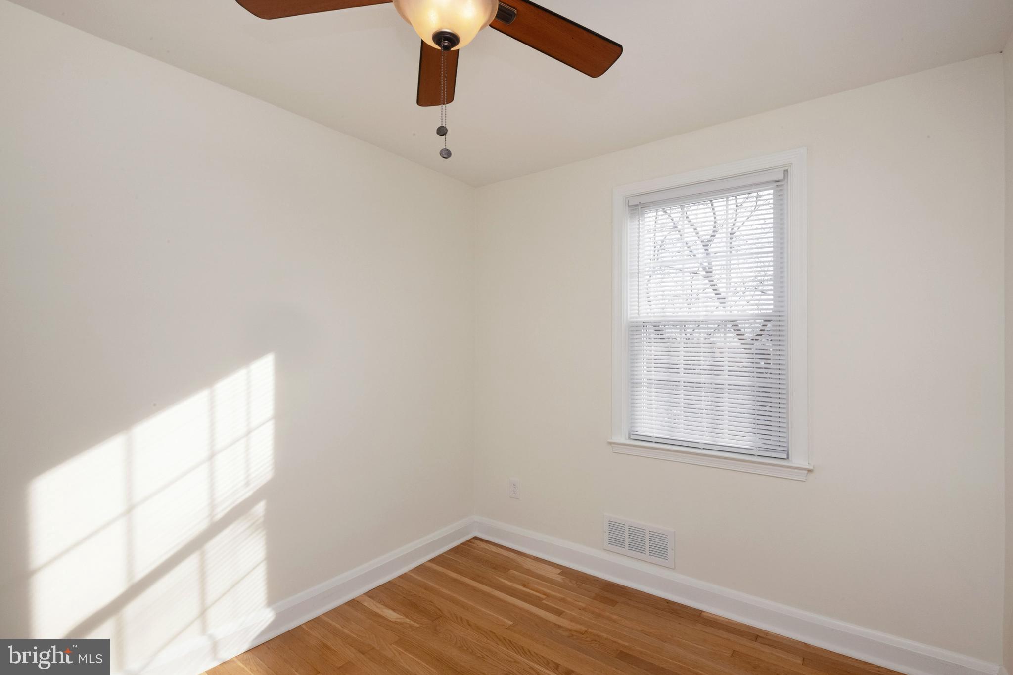 1545 Dellsway Road Towson, MD 21286 - Photo 24 of 35 Bedroom 3/Office