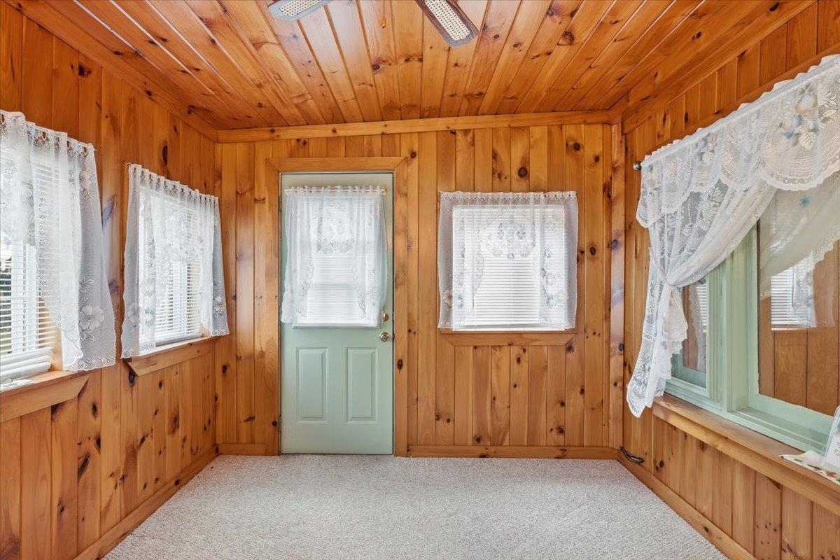 91 Sholan Road Swanton, VT 05478 - Photo 5 of 40
