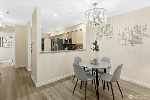 $575,000 | 601 12th Avenue Northwest, Unit E4, Issaquah, WA 98027