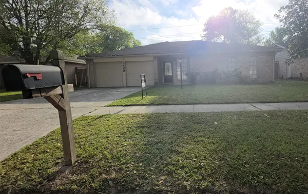 $1,550 | 9422 Pinole Lane, Houston, TX 77086