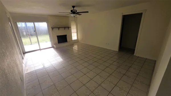 $1,550 | 9422 Pinole Lane, Houston, TX 77086
