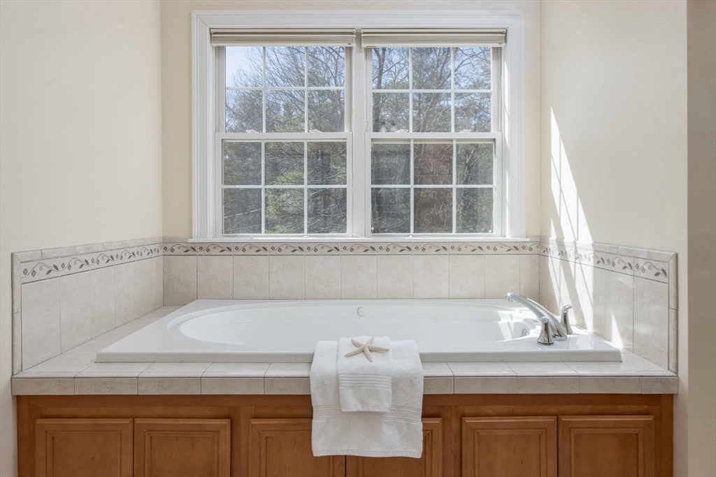 506 Old Dunstable Road Groton, MA 01450 - Photo 20 of 37 Gallery Image 20