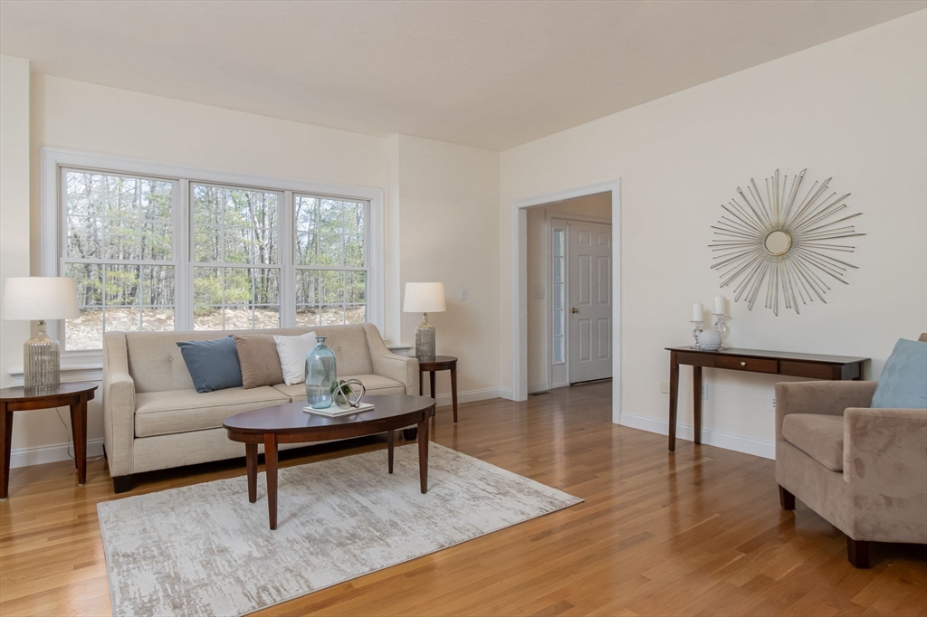 506 Old Dunstable Road Groton, MA 01450 - Photo 6 of 37 Gallery Image 6