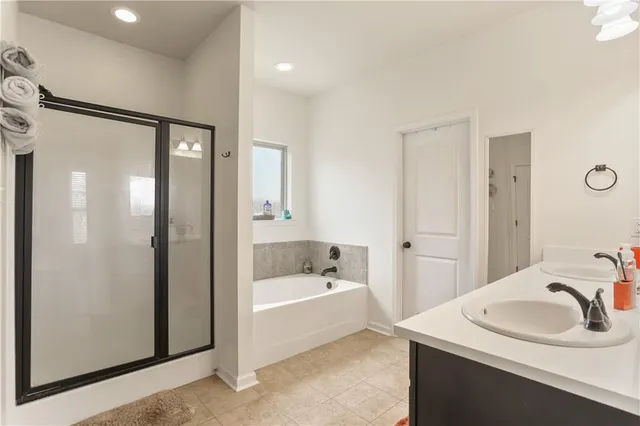 $300,000 | 42403 Tigers Eye Stone Avenue, Prairieville, LA 70769