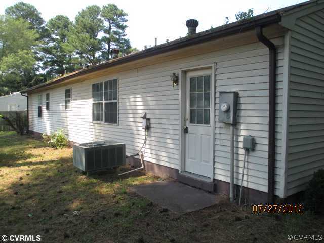3984 Hickory Fork Road Gloucester, VA 23061 - Photo 8 of 8 Exterior Back