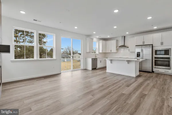 $615,999 | 5725 Howard Drive, Glen Burnie, MD 21061