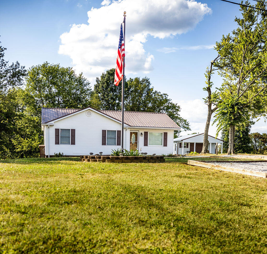 406 Augusta Chatham Road Augusta, KY 41002 - Photo 1 of 23 Gallery Image 1