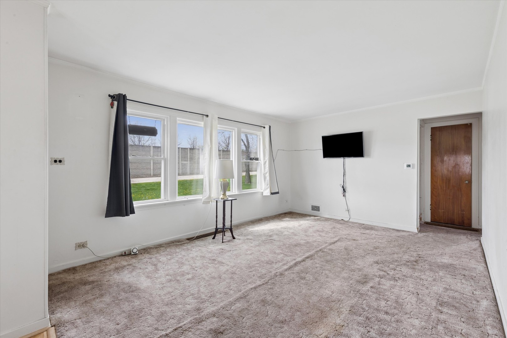 10732 71st Street Countryside, IL 60525 - Photo 3 of 17