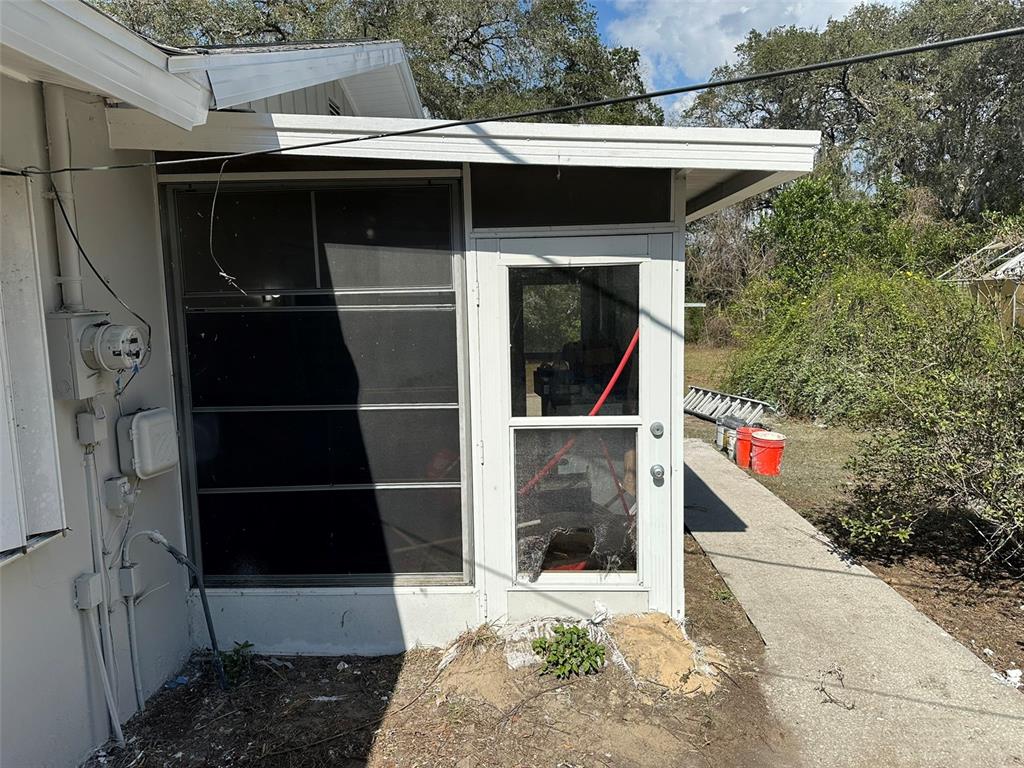 19631 Nightingale Drive Dunnellon, FL 34431 - Photo 2 of 4