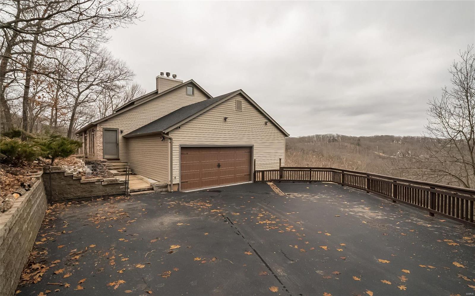 1556 Wolf Trail Road Wildwood, MO 63021 - Photo 3 of 76 Gallery Image 3