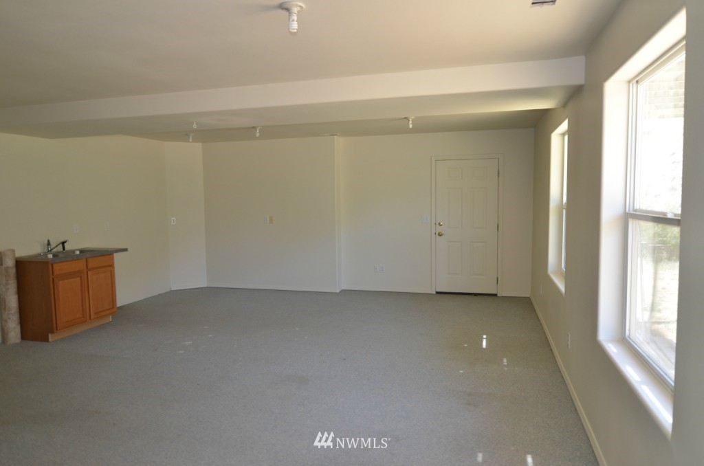 1115 Pitcher Canyon Road Wenatchee, WA 98801 - Photo 12 of 17 Gallery Image 12