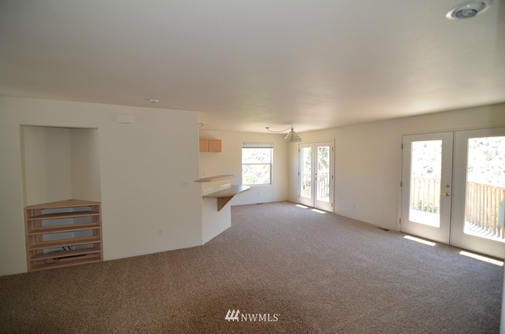 1115 Pitcher Canyon Road Wenatchee, WA 98801 - Photo 15 of 17 Gallery Image 15
