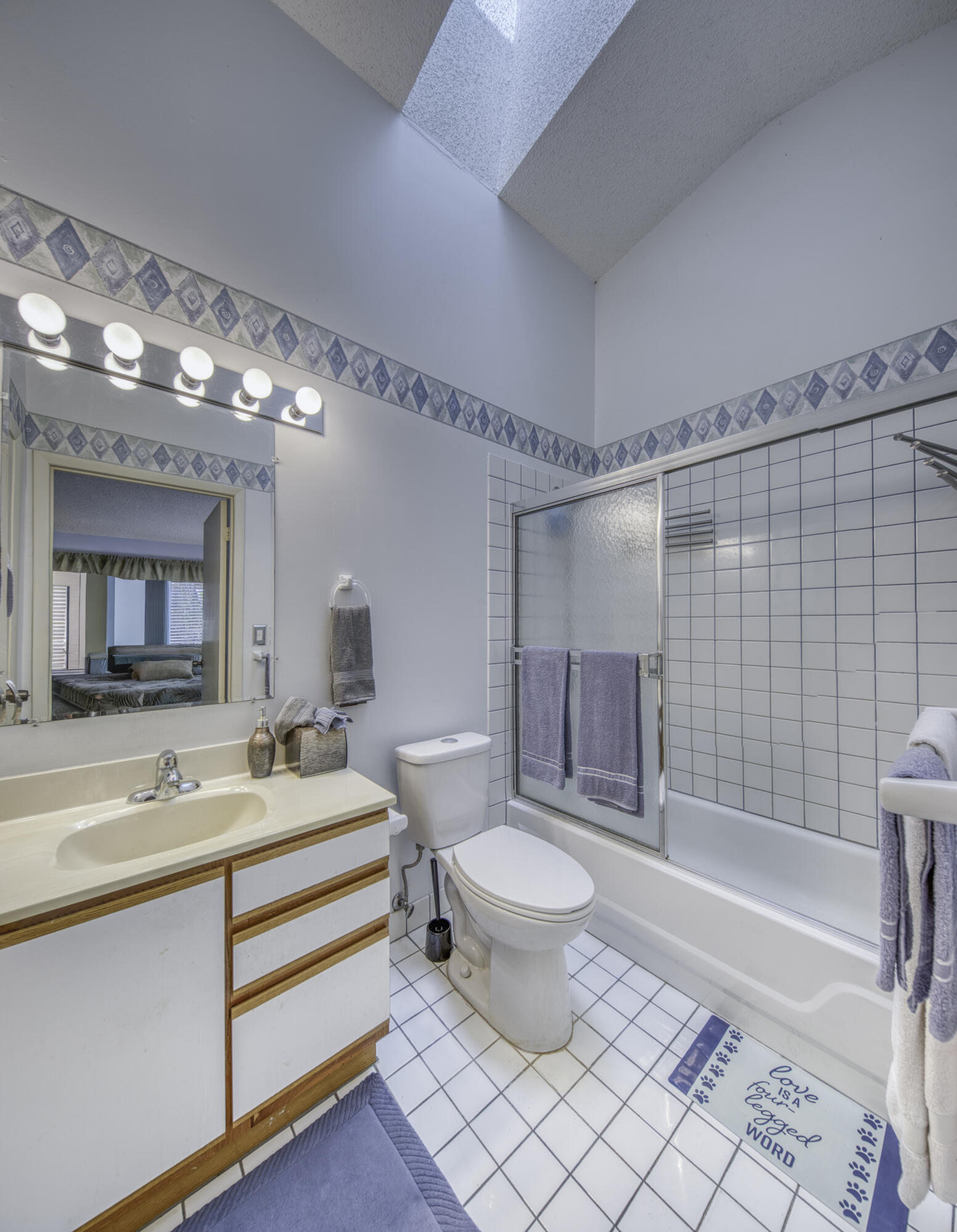 815 Andrew Redding Road, Unit 201 Lantana, FL 33462 - Photo 32 of 32 4R7A2596_hdr_panorama