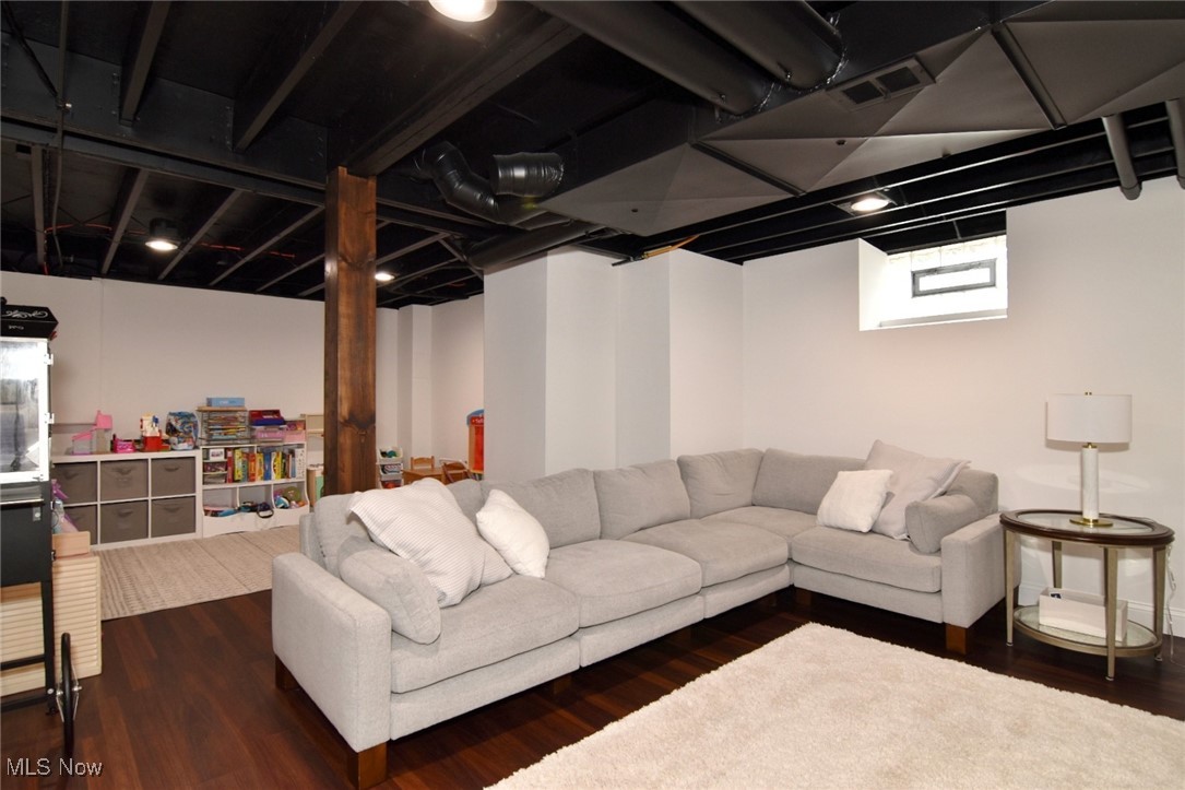 784 Lander Road Cleveland, OH 44143 - Photo 34 of 41