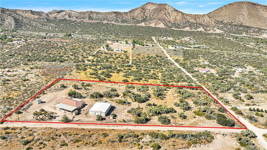 4426 Oil Well Road Phelan, CA 92371 - Photo 4 of 14