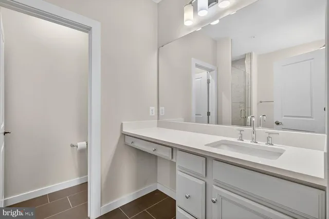 $665,000 | 16282 Connors Way, Unit 26, Rockville, MD 20855