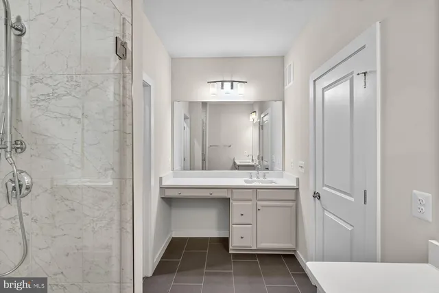 $665,000 | 16282 Connors Way, Unit 26, Rockville, MD 20855