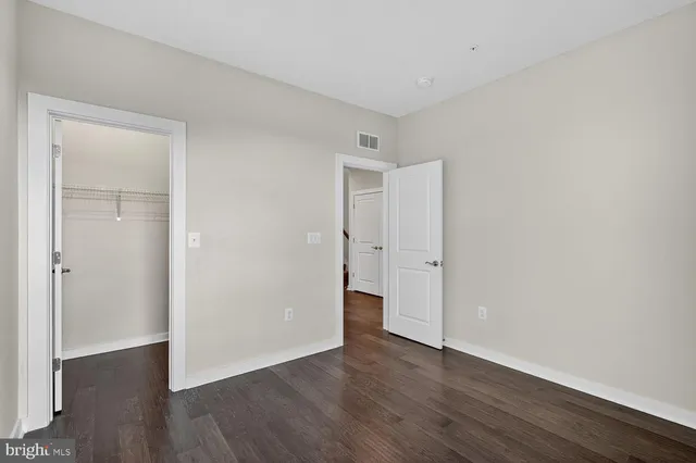 $665,000 | 16282 Connors Way, Unit 26, Rockville, MD 20855