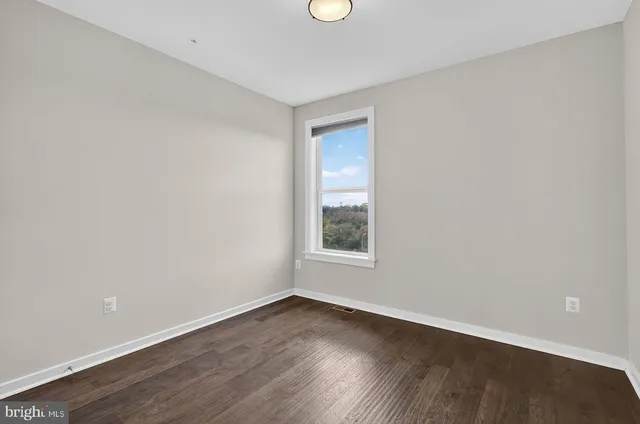 $665,000 | 16282 Connors Way, Unit 26, Rockville, MD 20855