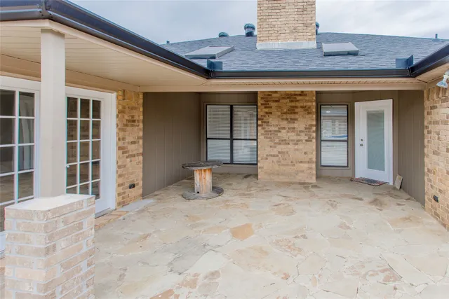 $2,100 | 1909 Castlegate Drive, Henderson, TX 75654