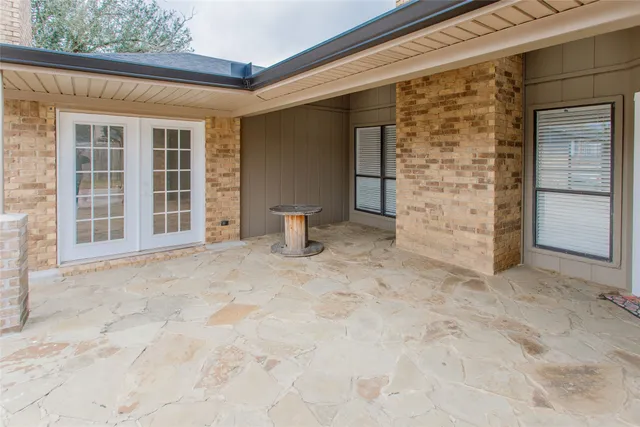 $2,100 | 1909 Castlegate Drive, Henderson, TX 75654