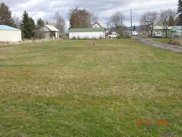 301 North Flora Road Greenacres, WA 99037 - Photo 8 of 9
