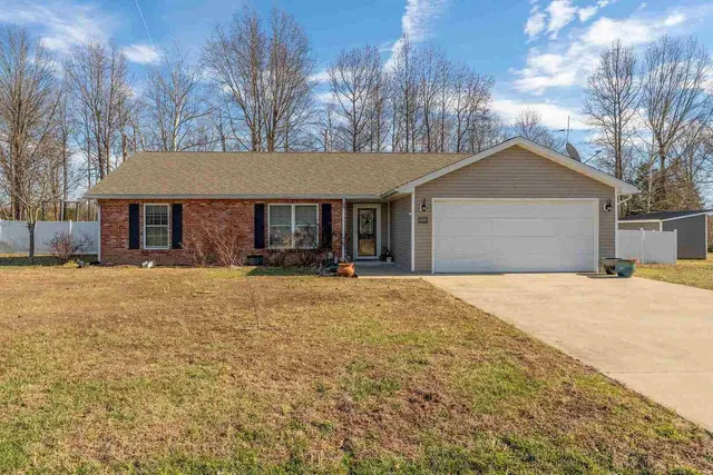 a house view with a outdoor space