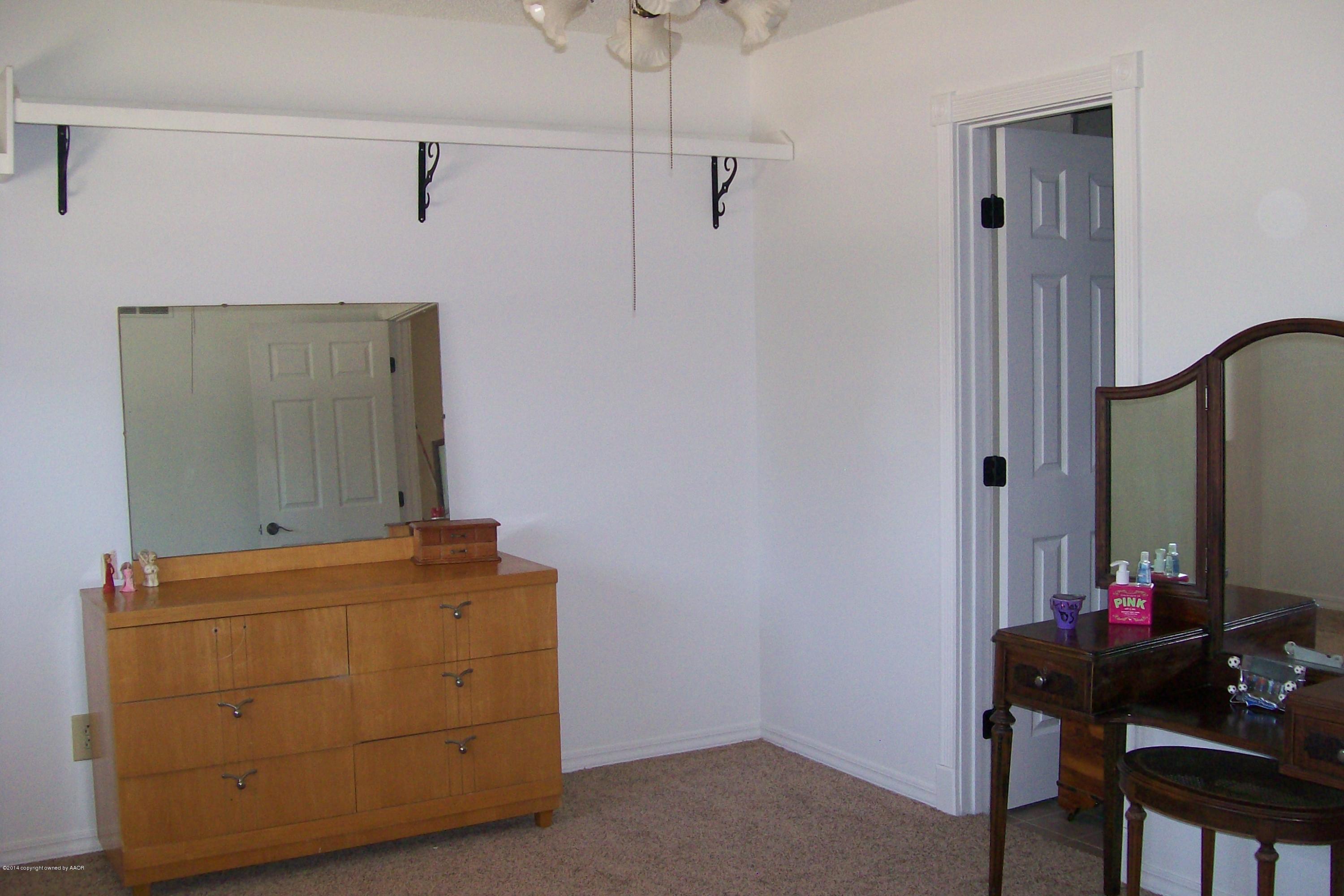6001 White Fence Road Canyon, TX 79015 - Photo 19 of 29 Bedroom 3