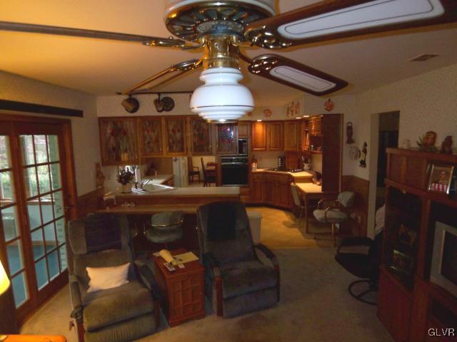 3925 Old Country Road Whitehall, PA 18052 - Photo 9 of 15 Gallery Image 9